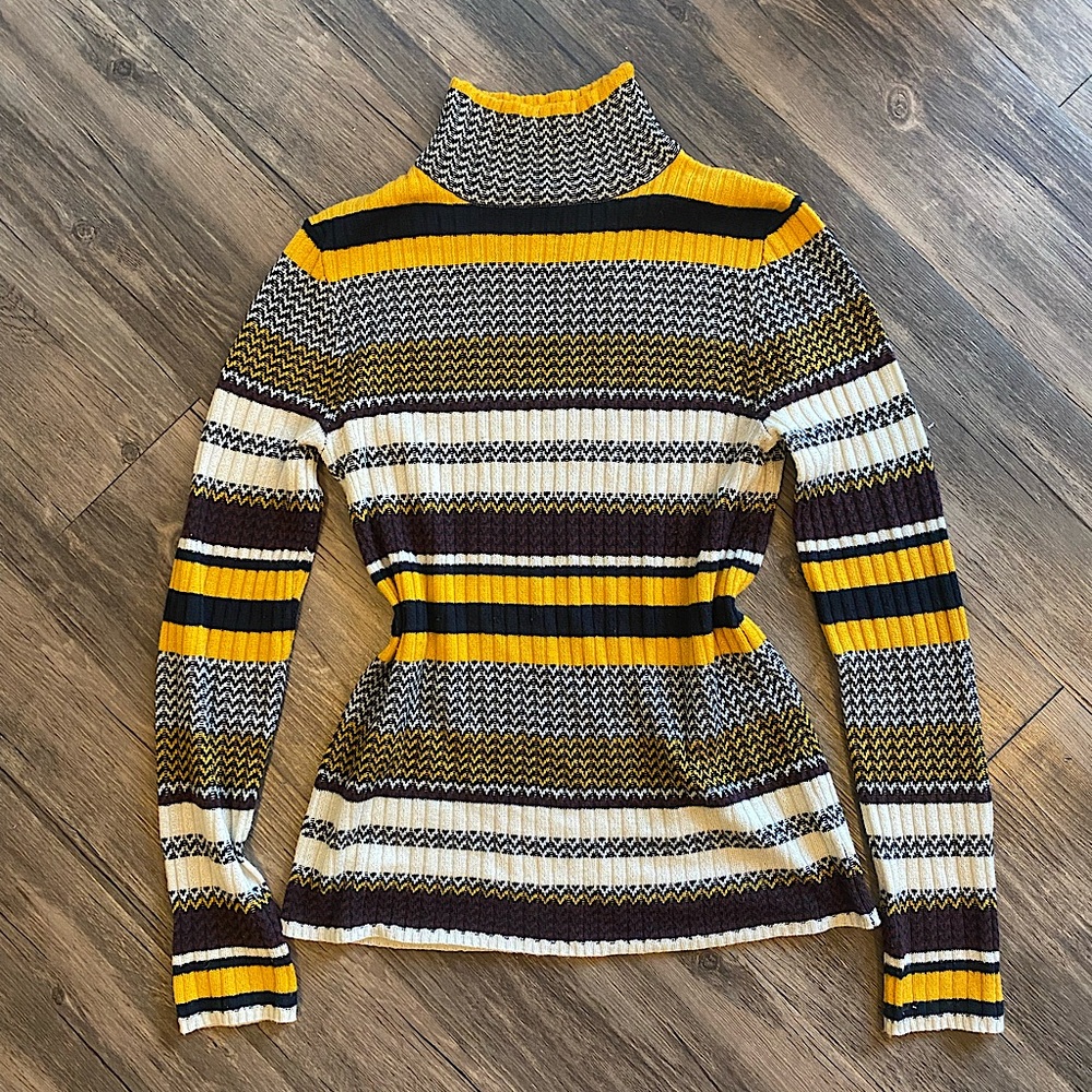 Xhilaration Striped Sweater